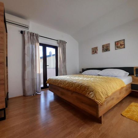 Apartman Sofia Porec Luaran gambar
