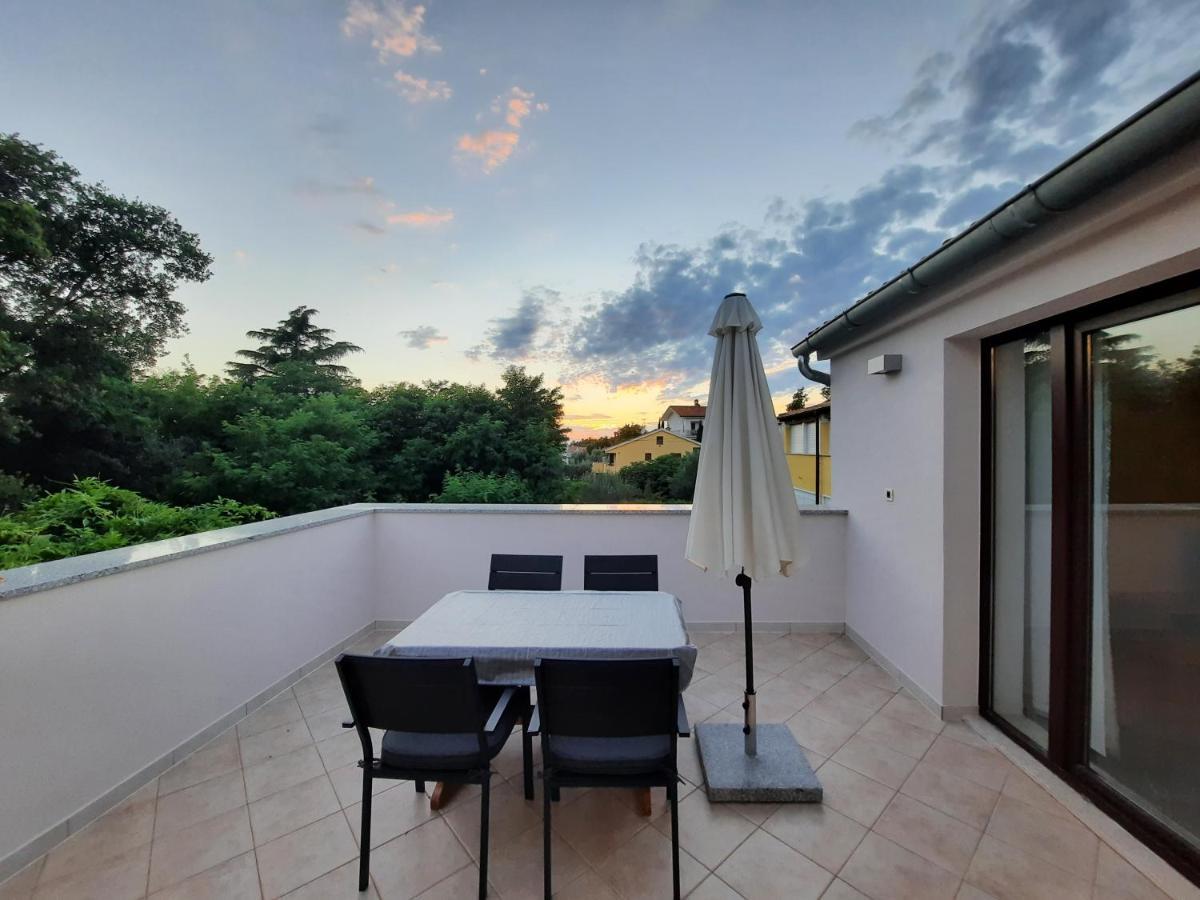 Apartman Sofia Porec Luaran gambar