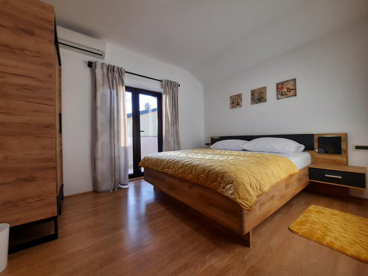 Apartman Sofia Porec Luaran gambar