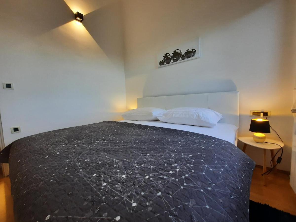 Apartman Sofia Porec Luaran gambar