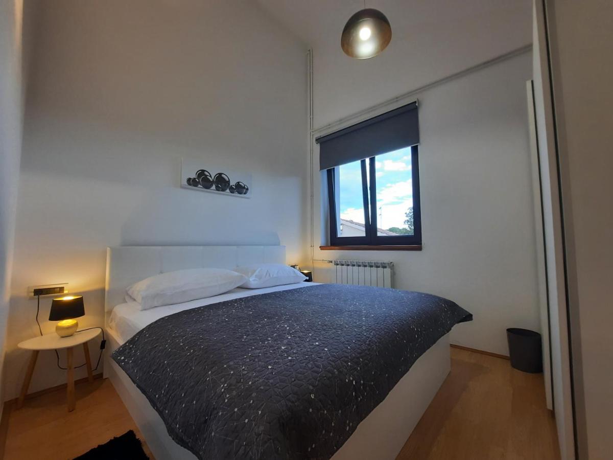 Apartman Sofia Porec Luaran gambar